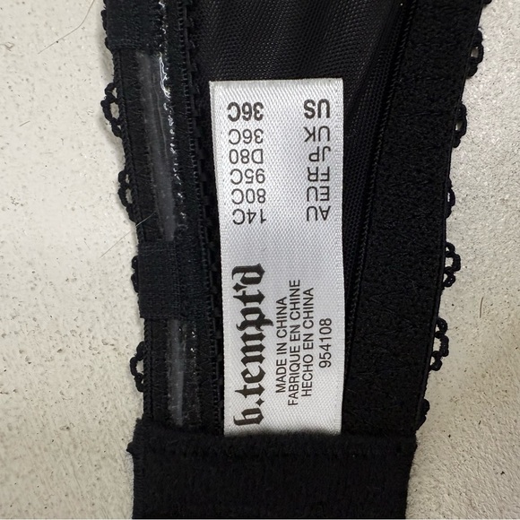 B.Tempt’d by Wacoal Faithfully Yours Strapless Bra – Black 36C - Picture 4 of 6